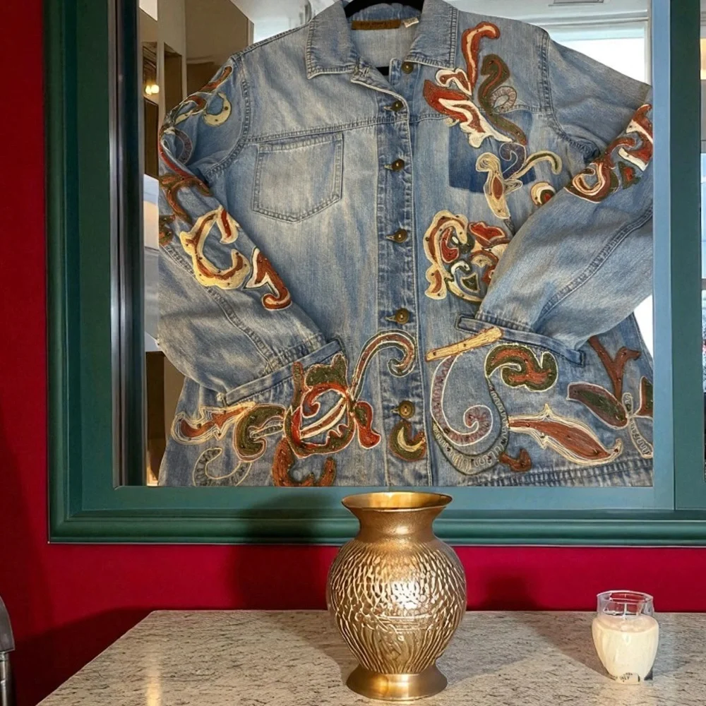NWOT Boho Embroidered Denim Jacket Sm/Med - Picture 15 of 15